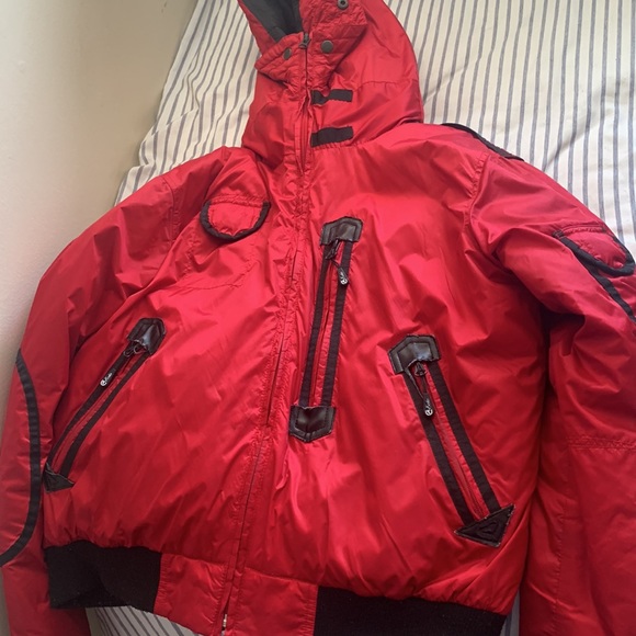 Red ecko jacket - Picture 3 of 3